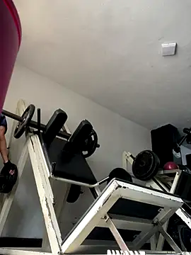 Snapshot of Anaroussew02 chatting on December 5, 7:21 pm Anaroussew02 online show from December 5, 7:21 pm