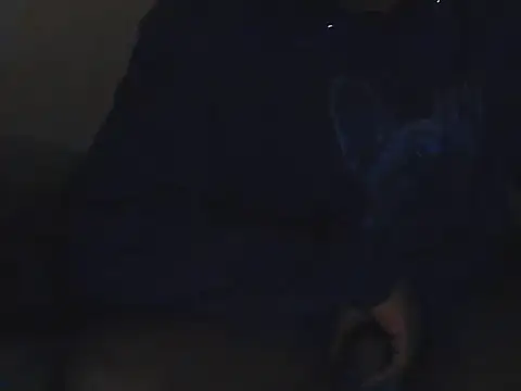 Snapshot of Fuckmehardandcloudy chatting on June 6, 3:00 am Fuckmehardandcloudy online show from June 6, 3:00 am