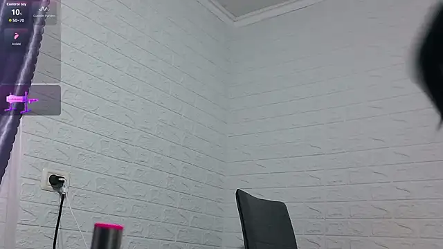 Ramona870 online show from April 20, 6:49 am