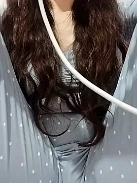 BUSE8821 online show from December 4, 5:32 pm