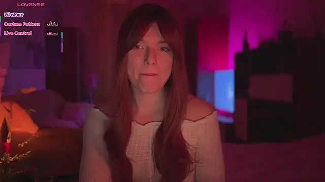 CherryRed Girl online show from April 9, 8:58 pm