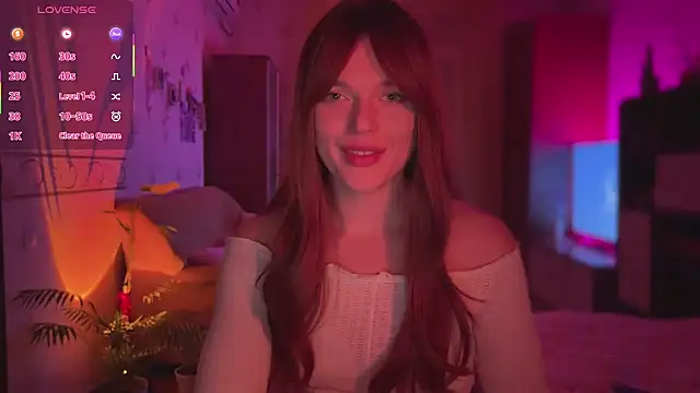 CherryRed Girl online show from April 10, 9:52 pm