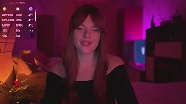 CherryRed Girl online show from April 14, 8:59 pm