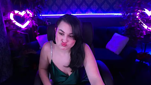 Snapshot of LilyFoxyy chatting on March 7, 4:55 pm LilyFoxyy online show from March 7, 4:55 pm
