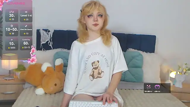 Snapshot of EmilyAngells chatting on September 23, 7:11 am EmilyAngells online show from September 23, 7:11 am