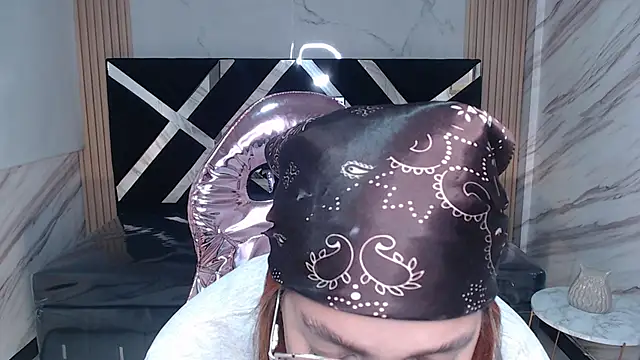 Angeles v online show from March 7, 7:38 pm