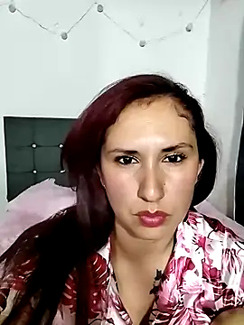 Snapshot of Megan-01- chatting on March 2, 1:26 am Megan-01- online show from March 2, 1:26 am