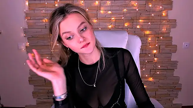 melissa richardson online show from February 24, 9:20 pm