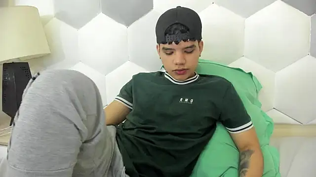 Axel Forte online show from October 22, 1:44 pm