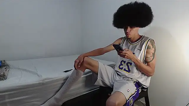 Snapshot of Smith_Gael chatting on November 29, 11:41 pm Smith Gael online show from November 29, 11:41 pm