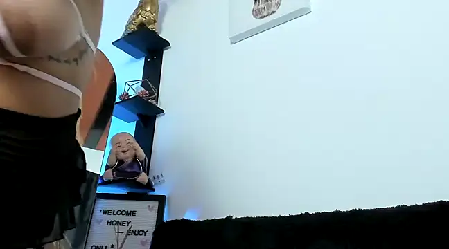 MarianaZapataa online show from March 10, 10:02 pm