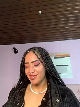 MichelleDiaz Pink online show from March 6, 9:47 am