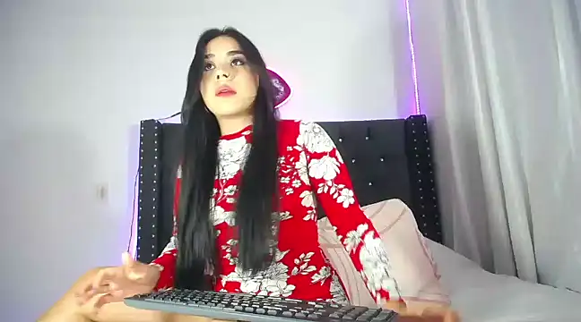 AprilHotty online show from March 16, 10:31 pm