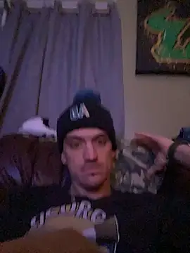 Polaroid White online show from October 29, 7:43 am