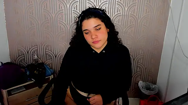 BloodyMaary  online show from February 28, 3:04 pm