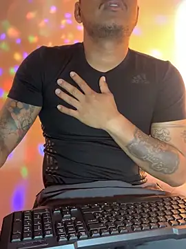 Saipuer31 online show from February 6, 4:43 pm