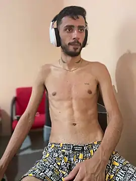 iendriw online show from March 12, 6:33 pm