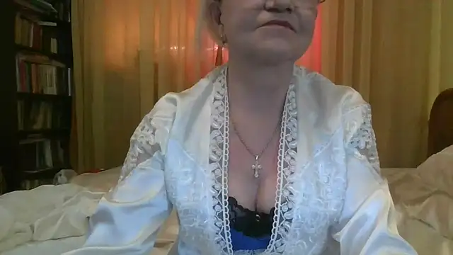 Heidi-Helga online show from February 25, 6:20 pm