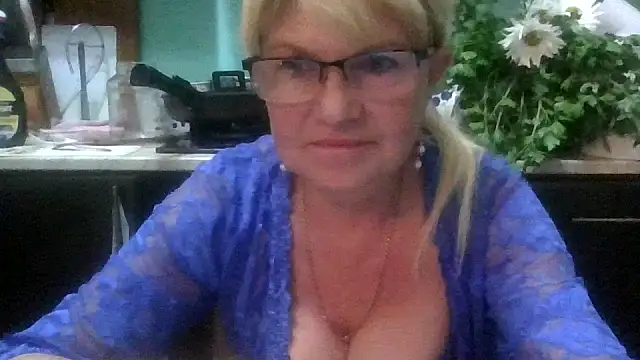 Heidi-Helga online show from September 23, 6:33 pm