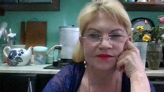 Heidi-Helga online show from November 6, 5:30 am