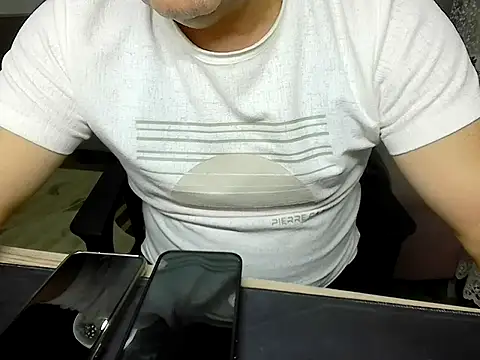 alykemylove01 online show from November 14, 7:23 pm