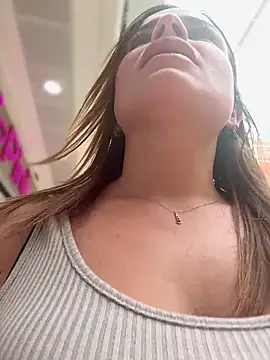 Snapshot of gynna_kimera chatting on November 12, 5:13 pm gynna kimera online show from November 12, 5:13 pm