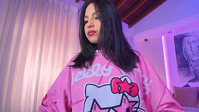 hannah thomson  online show from March 17, 7:26 pm