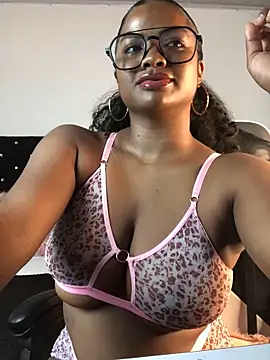 ValerieBlakee online show from May 20, 4:35 pm