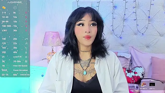 Snapshot of goth_tasha chatting on September 9, 7:35 pm goth tasha online show from September 9, 7:35 pm