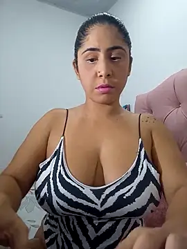 Lilith 30 online show from December 2, 9:43 pm