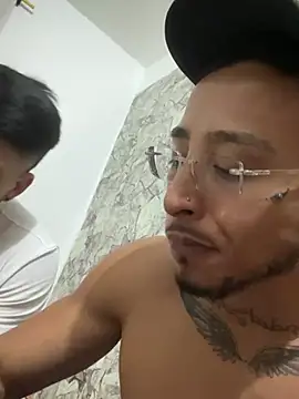 Snapshot of MaxxxSteil chatting on March 12, 7:02 am MaxxxSteil online show from March 12, 7:02 am