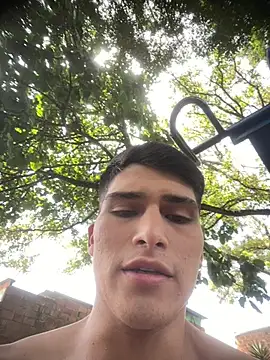 Snapshot of MaxxxSteil chatting on March 21, 6:18 pm MaxxxSteil online show from March 21, 6:18 pm