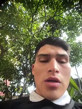 Snapshot of MaxxxSteil chatting on March 22, 12:25 pm MaxxxSteil online show from March 22, 12:25 pm