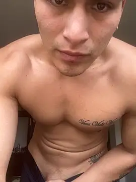 Snapshot of MaxxxSteil chatting on September 11, 3:56 pm MaxxxSteil online show from September 11, 3:56 pm