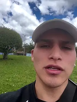 Snapshot of MaxxxSteil chatting on September 14, 5:01 pm MaxxxSteil online show from September 14, 5:01 pm