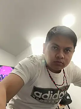 Snapshot of flaco16 chatting on March 12, 3:34 am flaco16 online show from March 12, 3:34 am