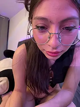 Dirty-Bunnyyy online show from March 4, 4:18 am