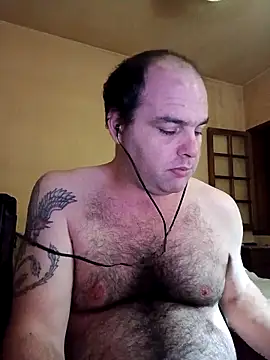 Jovissoares7ye online show from April 21, 2:37 am