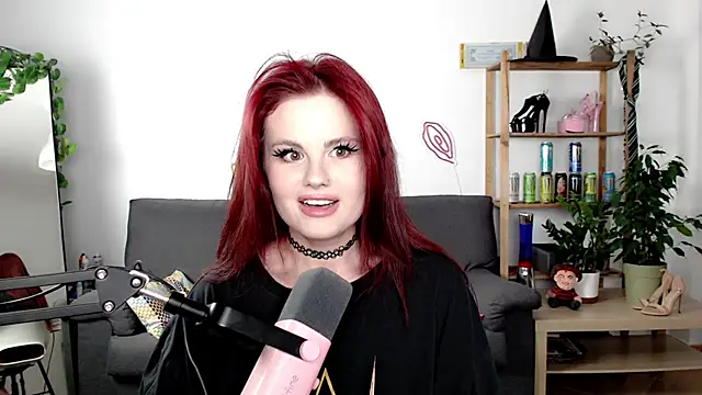 Della Ideal online show from September 17, 5:25 pm