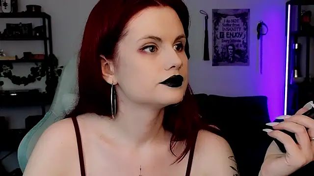 Snapshot of Della_Ideal chatting on July 20, 5:15 pm Della Ideal online show from July 20, 5:15 pm