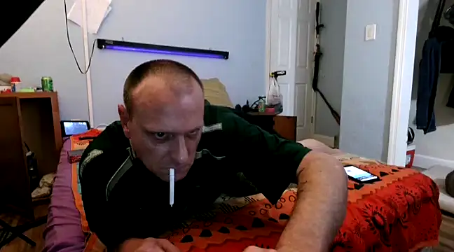 Snapshot of PornStro921 chatting on March 12, 10:37 am PornStro921 online show from March 12, 10:37 am