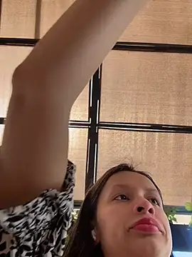 Snapshot of Soy_Sara7 chatting on May 4, 6:04 pm Soy Sara7 online show from May 4, 6:04 pm