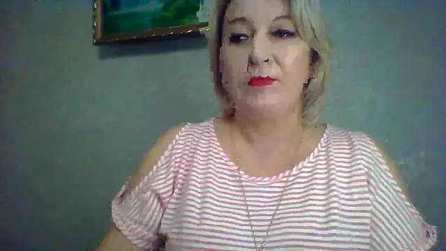 ArielXLoveresss online show from November 17, 6:41 am
