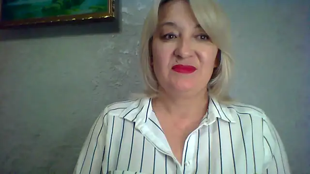 ArielXLoveresss online show from May 31, 1:07 pm