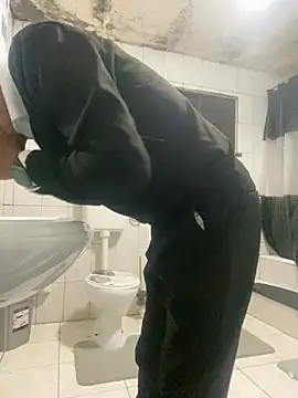 rogerdik76 online show from February 19, 12:06 am