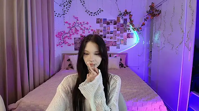 mefwhore online show from February 22, 12:36 pm