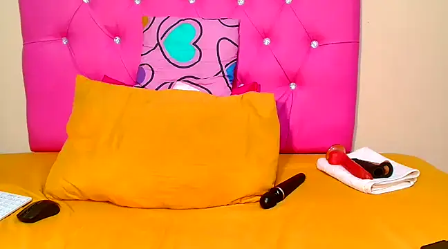 SEXYASSTINAXXX online show from March 13, 1:21 am