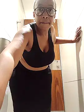 xyz089 online show from March 10, 4:35 pm