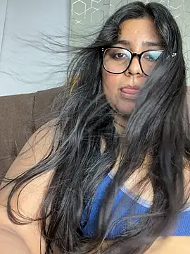 virginbrunette99 online show from June 6, 6:18 am