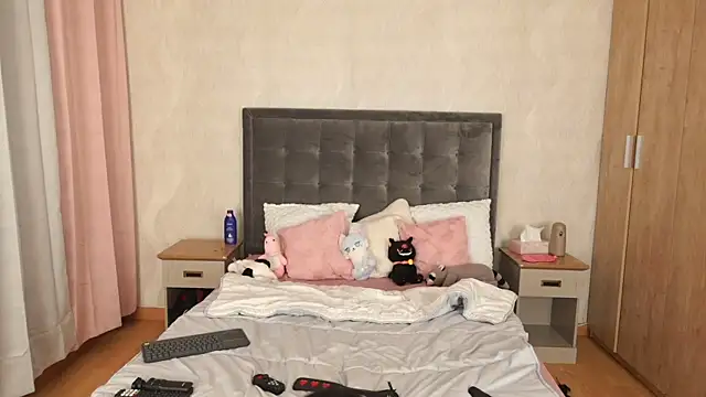 DaliaCruz online show from November 20, 8:52 pm